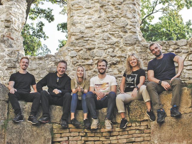 Royalchaga team